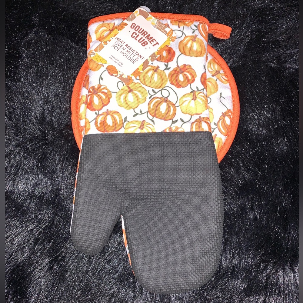 GOURMET CLUB OVEN MITT & POT HOLDER